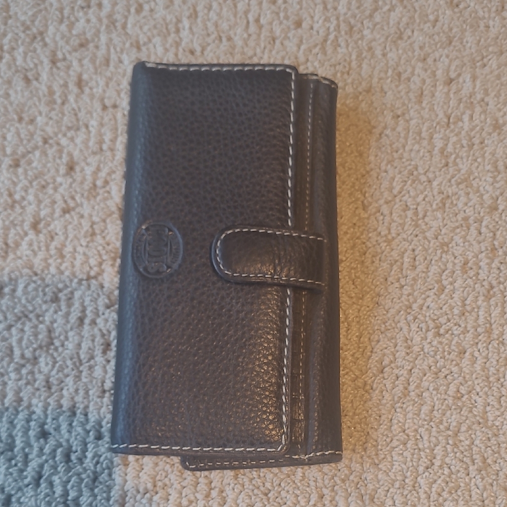 Roots Wallet